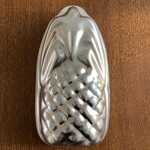 5 Cup Pineapple Shaped Jello/Cake Mould